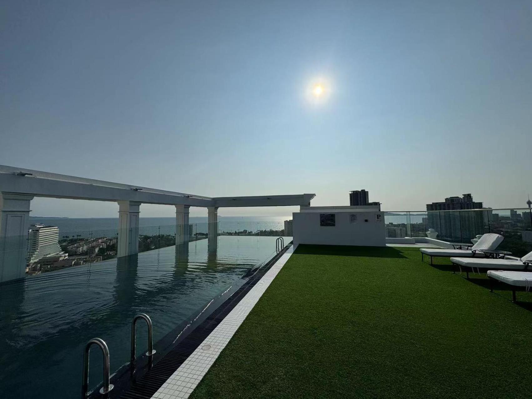 The Empire Chic Residence Jomtien & Yahaha Zewnętrze zdjęcie