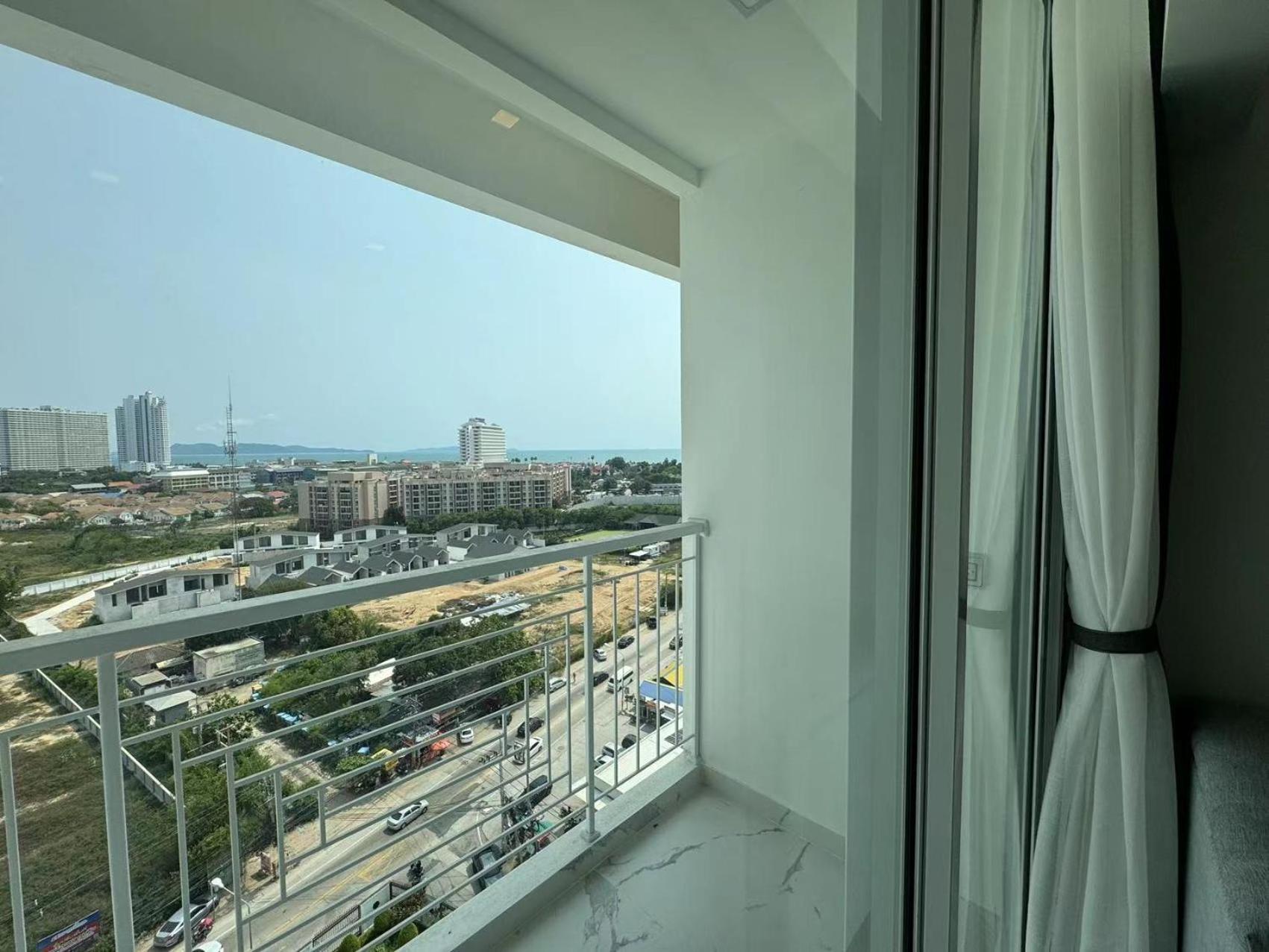 The Empire Chic Residence Jomtien & Yahaha Zewnętrze zdjęcie